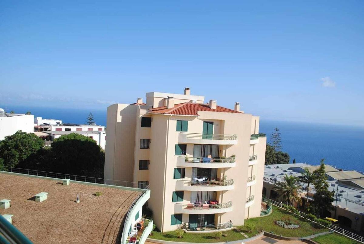Pia'S Place - Apt With Sea View Caniço Exterior foto
